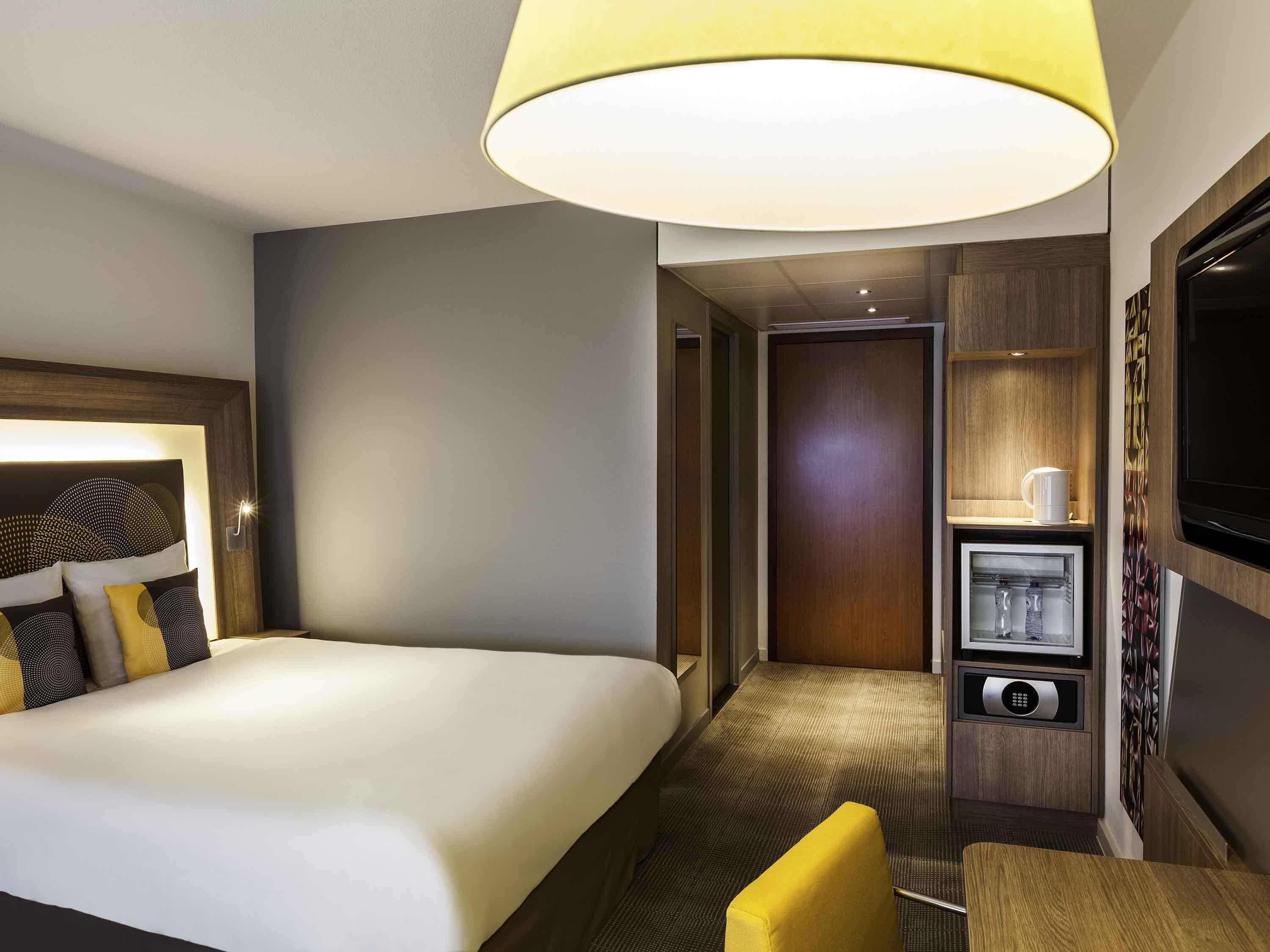 Novotel World Forum Hotel 4*